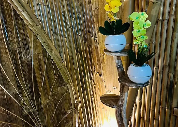 Bamboo House - Ecobreeze * Sidemen (Bali)